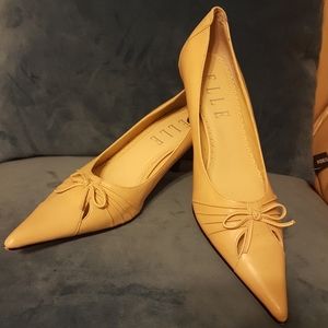 Elle Vintage Heels